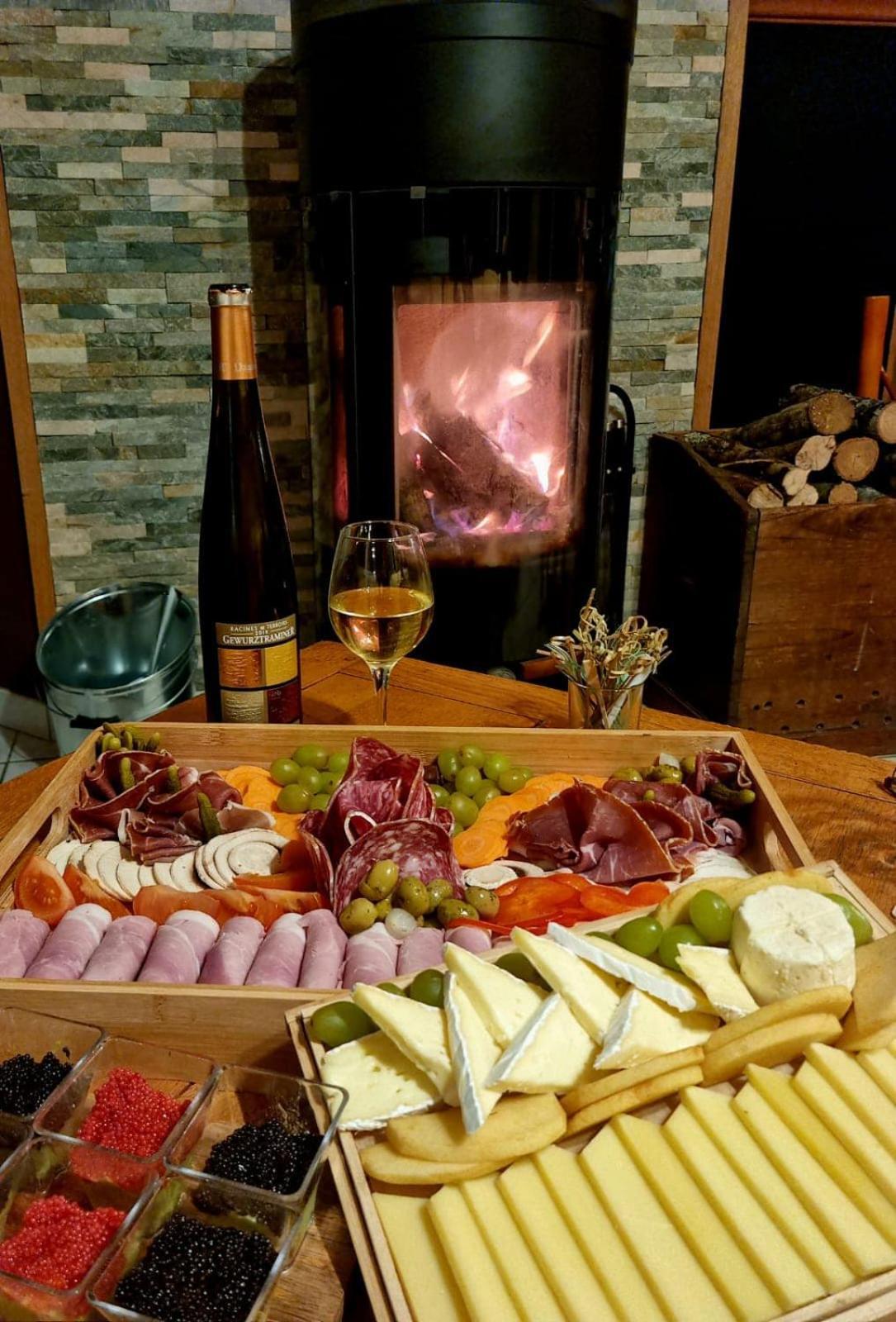 A La Marc'Quize Chambres D'Hotes, Petit Dejeuner Compris, Avec Piscine A Debordement En Exterieur, Bain Nordique A 38 Degres En Prestation Supplement Sur Reservation Horaire Anticipee 1 Place De Parking Gratuite Sur Place Mouxy Zewnętrze zdjęcie