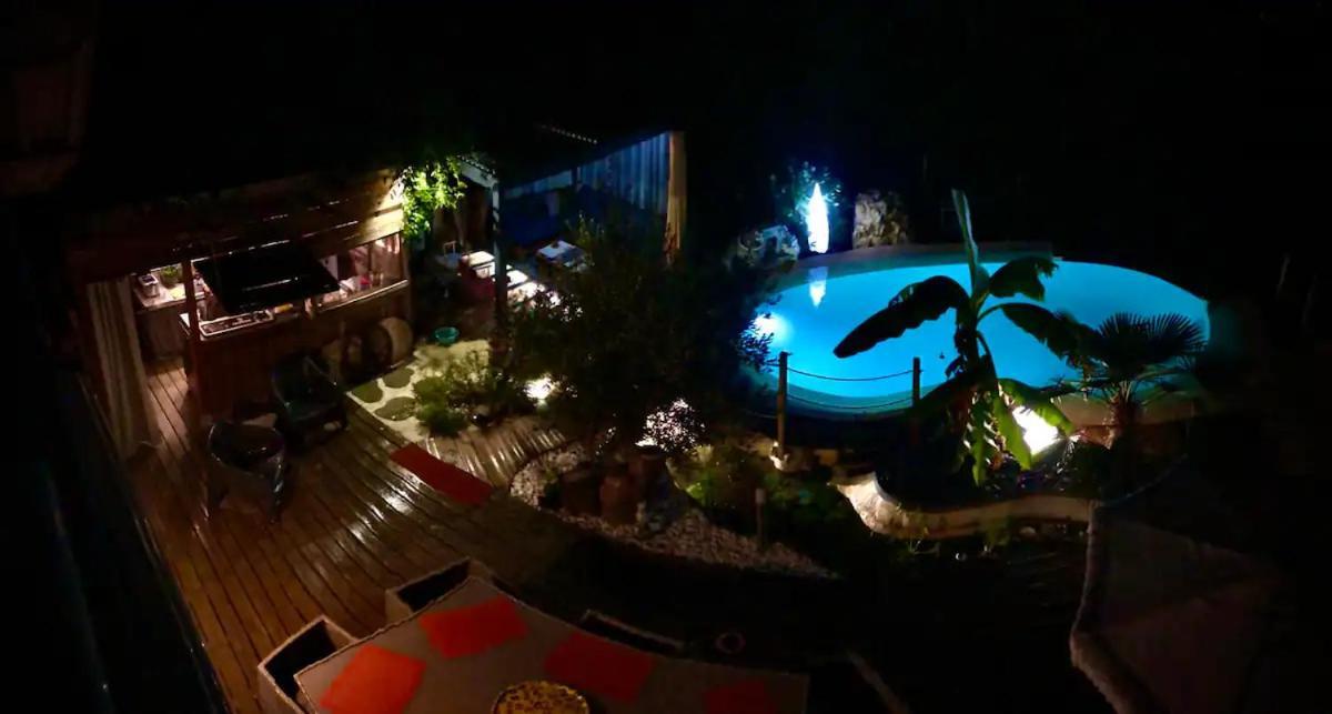 A La Marc'Quize Chambres D'Hotes, Petit Dejeuner Compris, Avec Piscine A Debordement En Exterieur, Bain Nordique A 38 Degres En Prestation Supplement Sur Reservation Horaire Anticipee 1 Place De Parking Gratuite Sur Place Mouxy Zewnętrze zdjęcie
